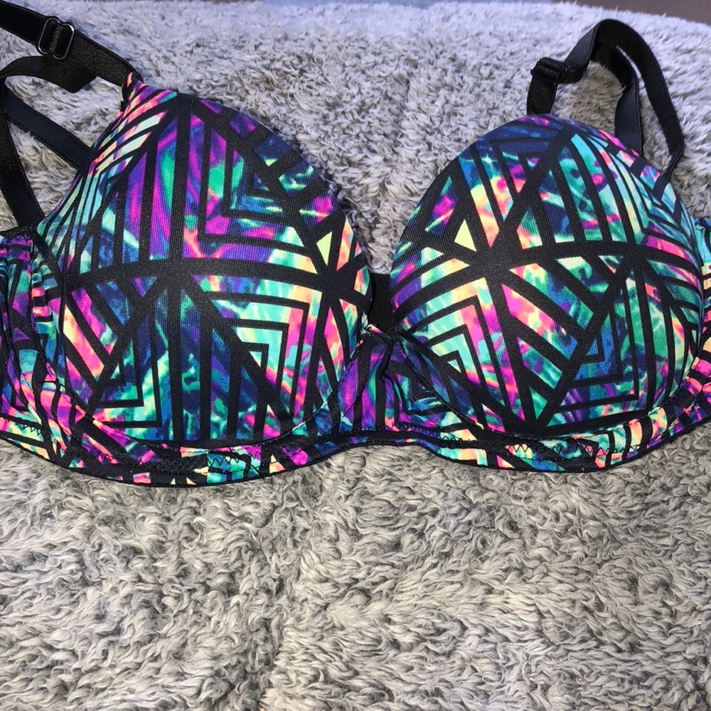 Lightly lined pink bra